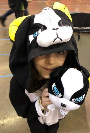 The Iggy (Jojo’s Bizarre Adventure) Kigurumi I made.